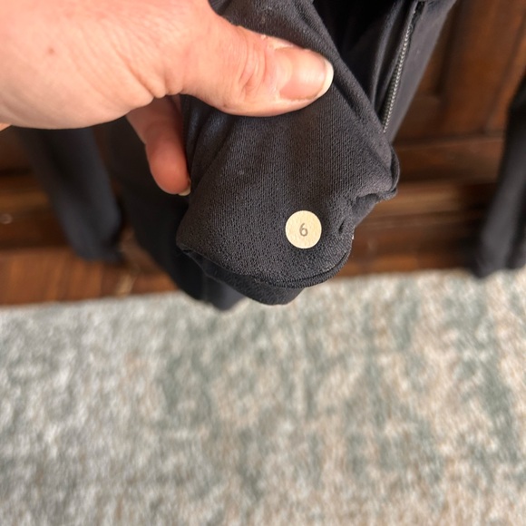 Lululemon Black Asymmetrical Jacket - Picture 5 of 5